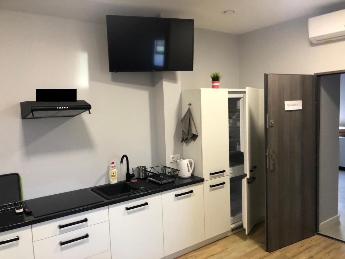 Klimatyzowane Apartamenty I Pokoje Przy Targach Kielce Exteriér fotografie