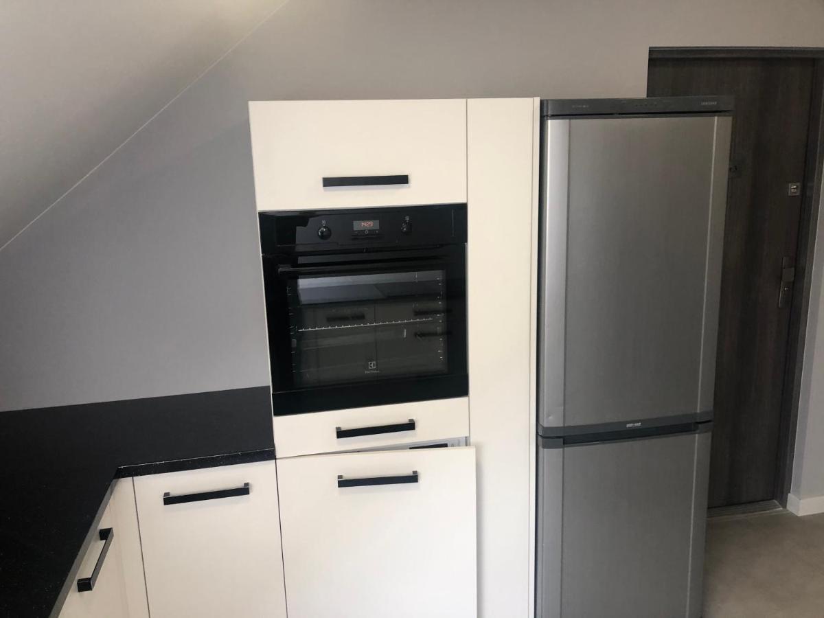 Klimatyzowane Apartamenty I Pokoje Przy Targach Kielce Exteriér fotografie